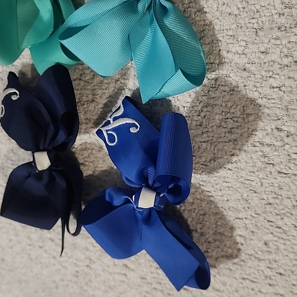 Lot of 4 inital K bows! - Picture 3 of 5
